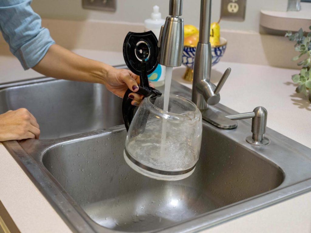 como limpiar una cafetera electrica