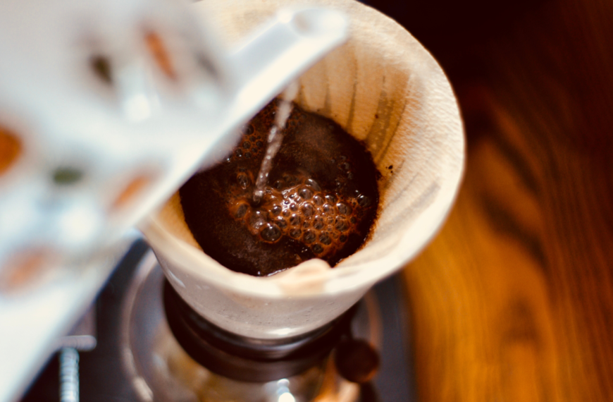 Cómo afecta la relación agua café al sabor en el V60