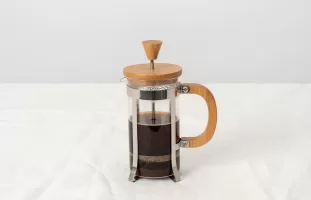 cold brew en prensa francesa